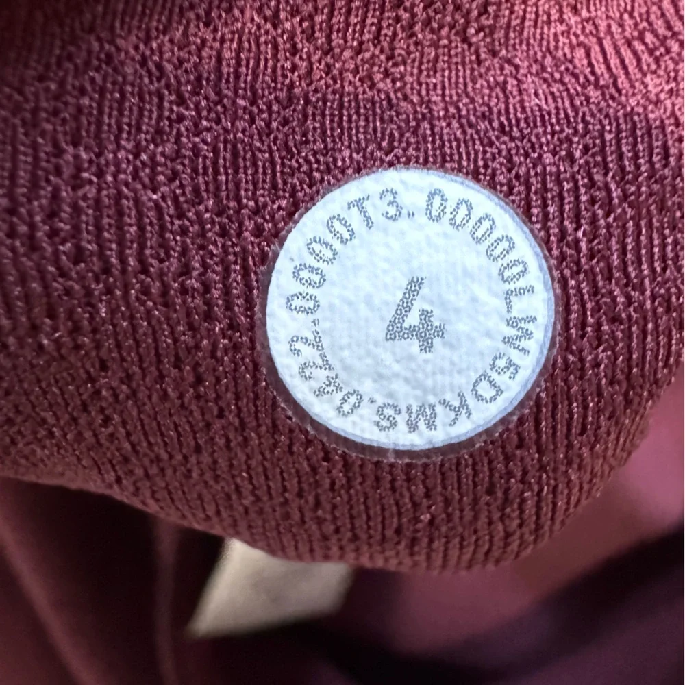 Lululemon Groove Super-High-Rise Flared Pant Nulu in Red Merlot Sz 4